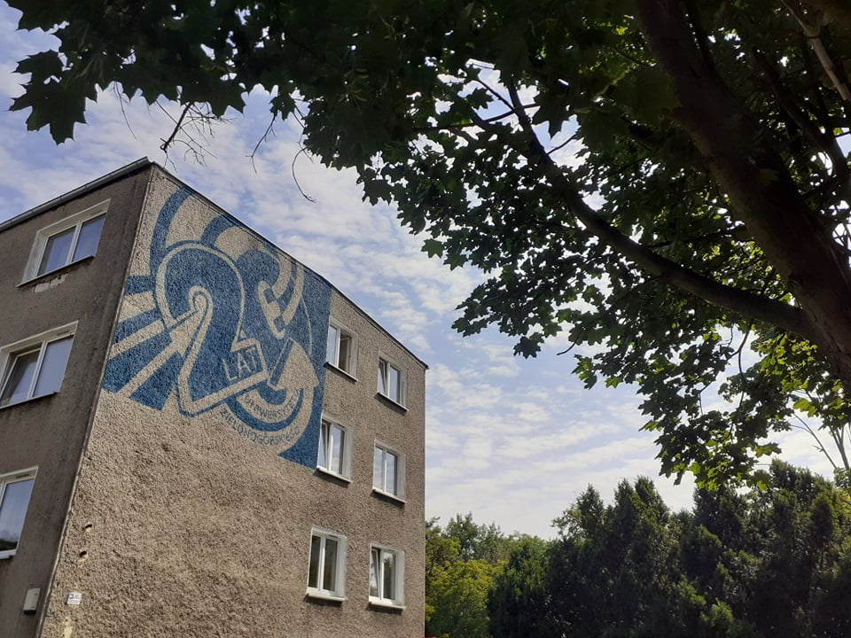 Kolejny mural na budynku uczelni Radio Zachód - Lubuskie