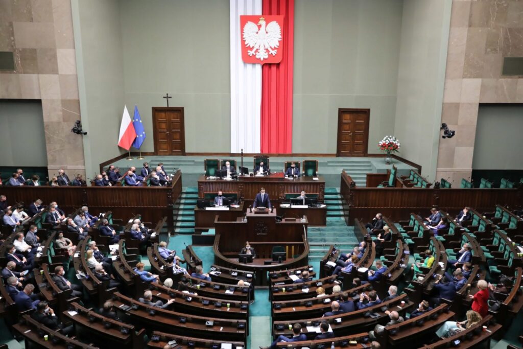 Posłowie Girzyński, Janowska i Czartoryski opuszczają klub PiS
