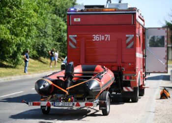 Na jeziorze Lubiąż w Lubniewicach eksplodował silnik w łodzi motorowej