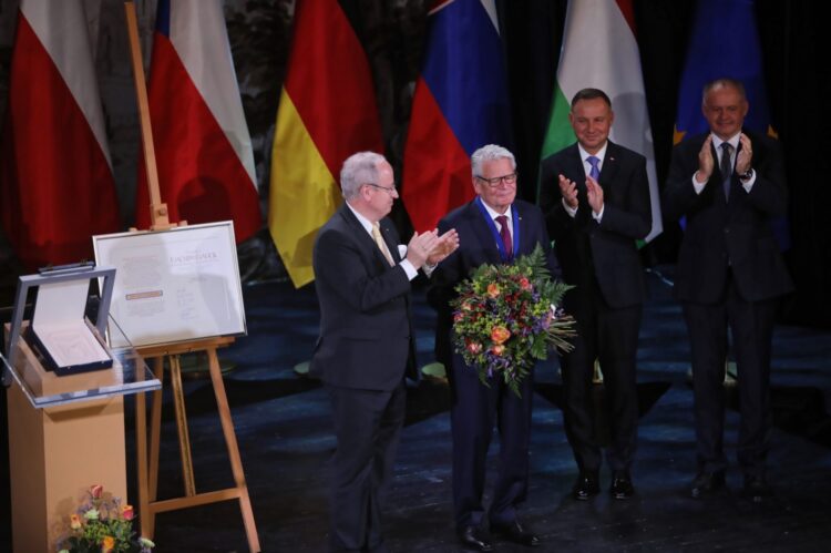 Były prezydent Niemiec Joachim Gauck odebrał nagrodę im. Świętego Wojciecha