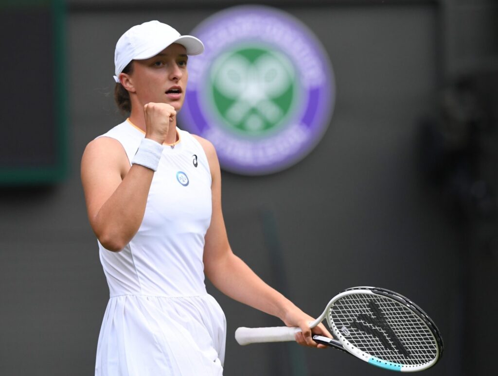 Wimbledon: Świątek awansowała do drugiej rundy