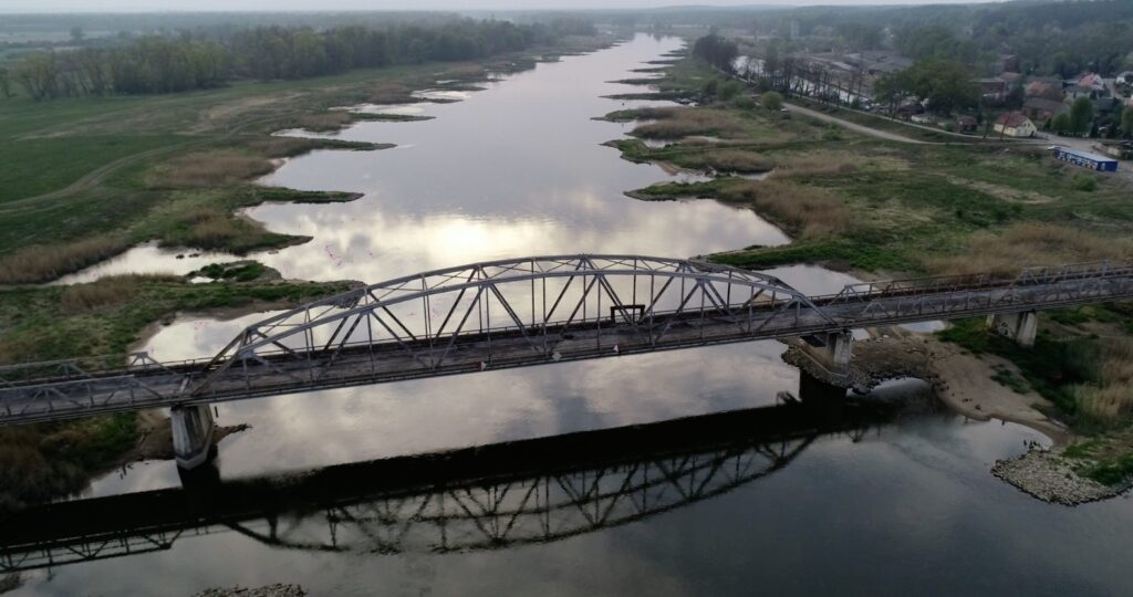 Trwa remont 95-letniego mostu w Cigacicach Radio Zachód - Lubuskie