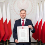 Odbudowa Pałacu Saskiego. Uroczystość przekazania przez prezydenta projektu ustawy