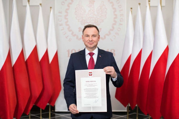 Odbudowa Pałacu Saskiego. Uroczystość przekazania przez prezydenta projektu ustawy