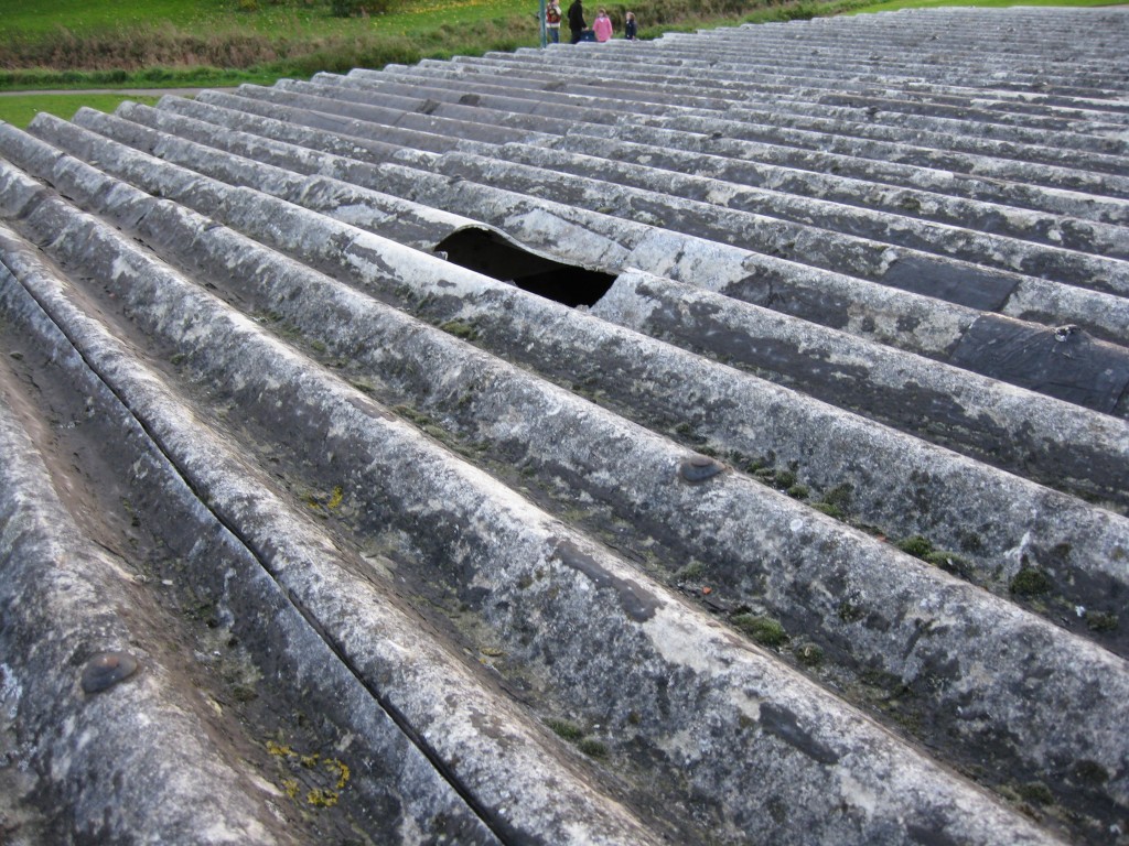 Azbest znika z nowosolskich dachów Radio Zachód - Lubuskie