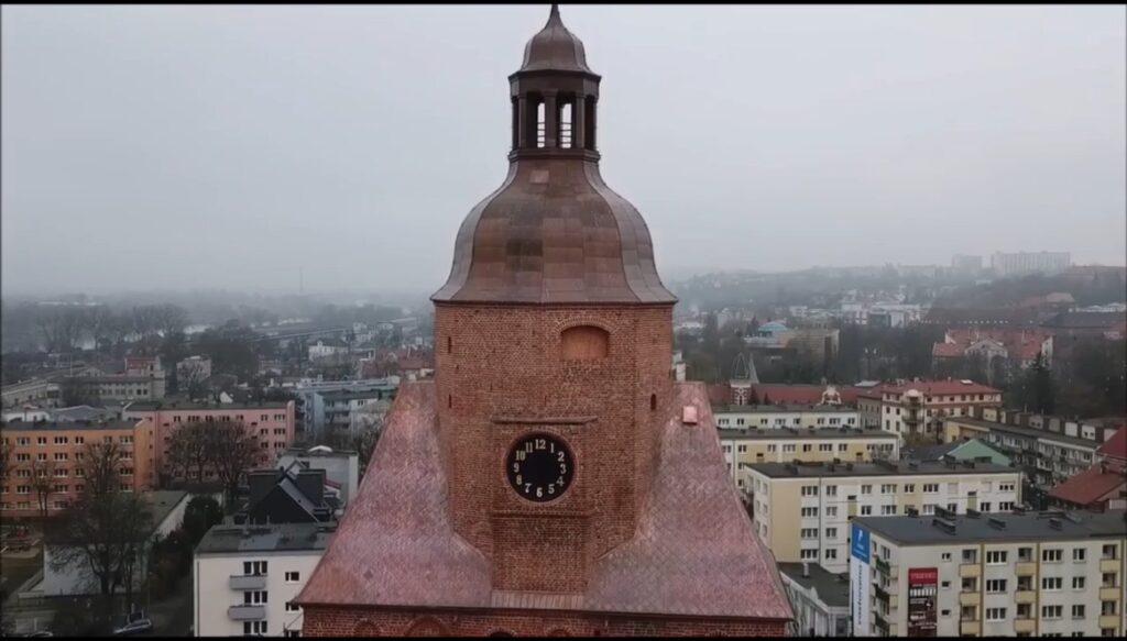 Zegar na wieży katedralnej jeszcze długo bez wskazówek Radio Zachód - Lubuskie