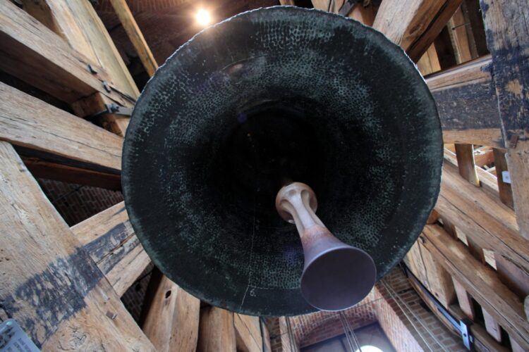 Dzwon Zygmunt - jego dźwięk towarzyszy Polakom w przełomowych chwilach już 500 lat!