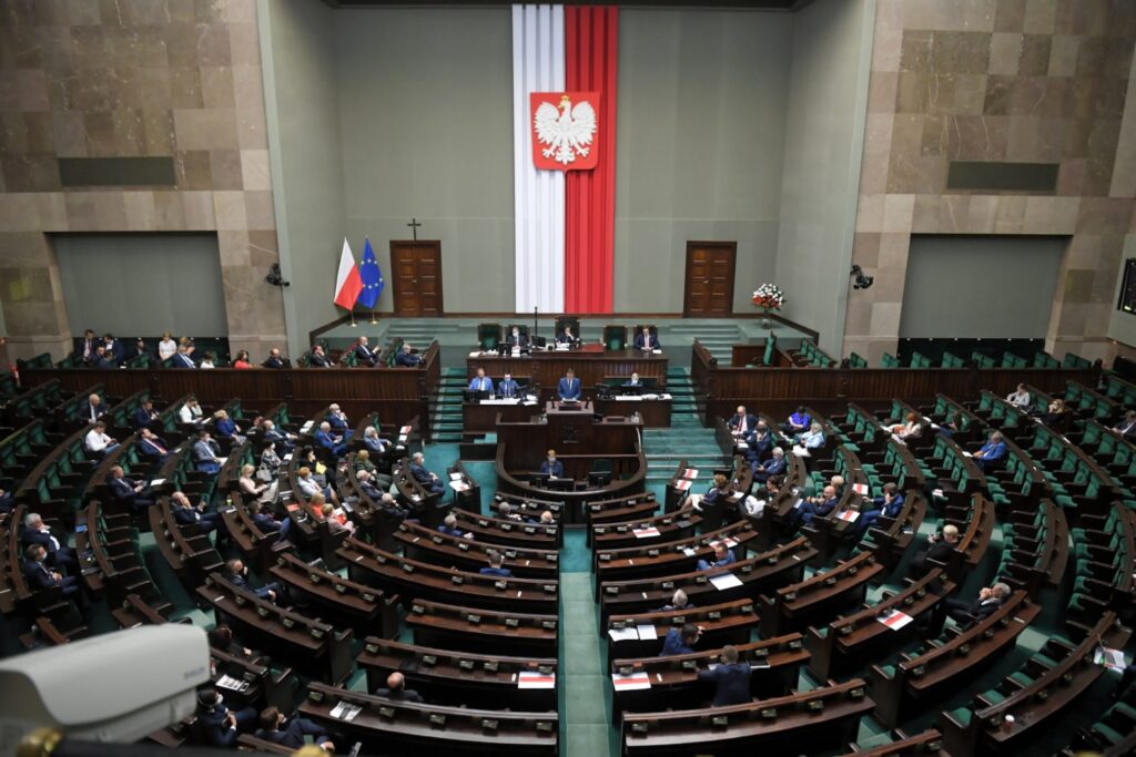 Sejm uchwalił drugą Tarczę antykryzysową dla turystyki Radio Zachód - Lubuskie