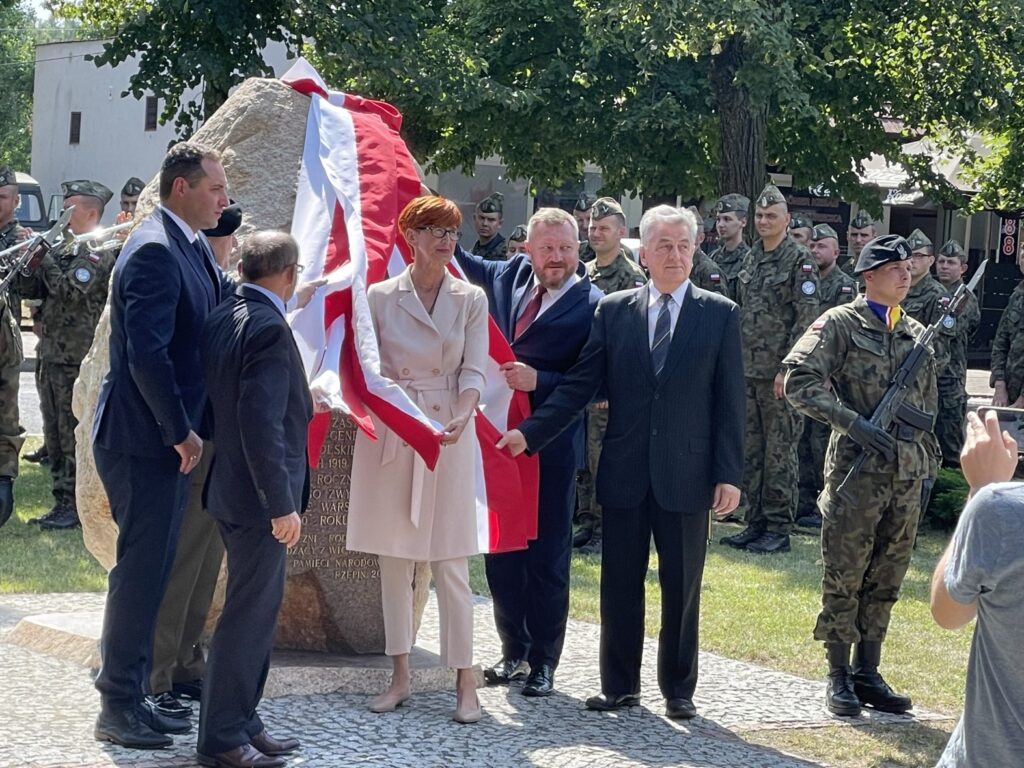 Gen. Kuliński upamiętniony przez Wicynian Radio Zachód - Lubuskie