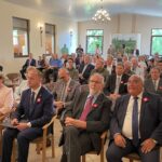 Towarzystwo ze sztandarem Radio Zachód - Lubuskie