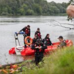 Obfite opady deszczu utrudniają poszukiwania na Wiśle starosty płockiego