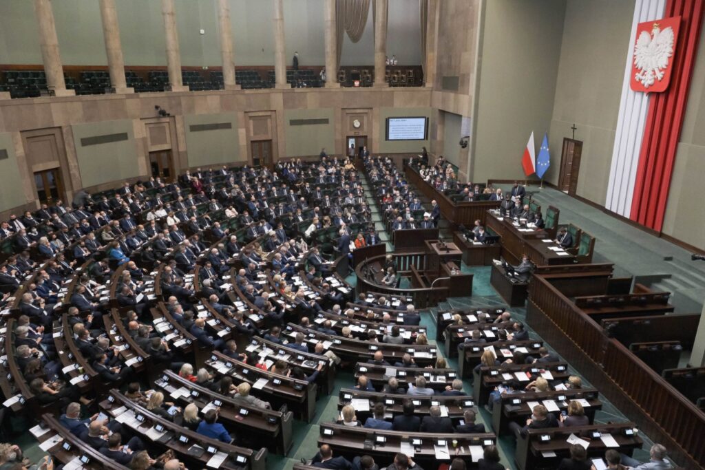 PiS z poparciem 35 proc., KO - 22 proc. Radio Zachód - Lubuskie