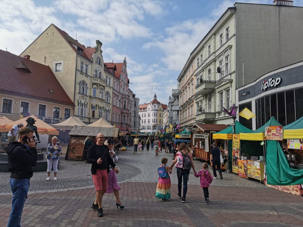 Ruszył Jarmark Winobraniowy [DUŻO ZDJĘĆ] Radio Zachód - Lubuskie