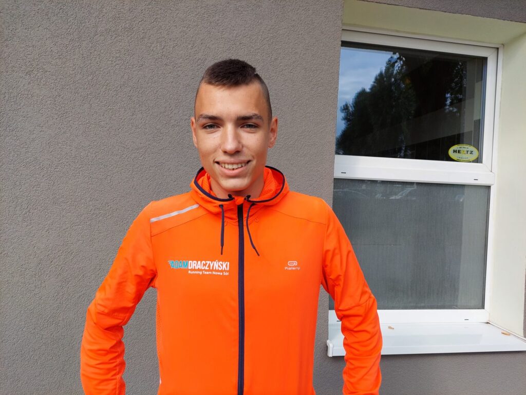 Konrad Pogorzelski mistrzem LZS w biegu na 1500 metrów Radio Zachód - Lubuskie