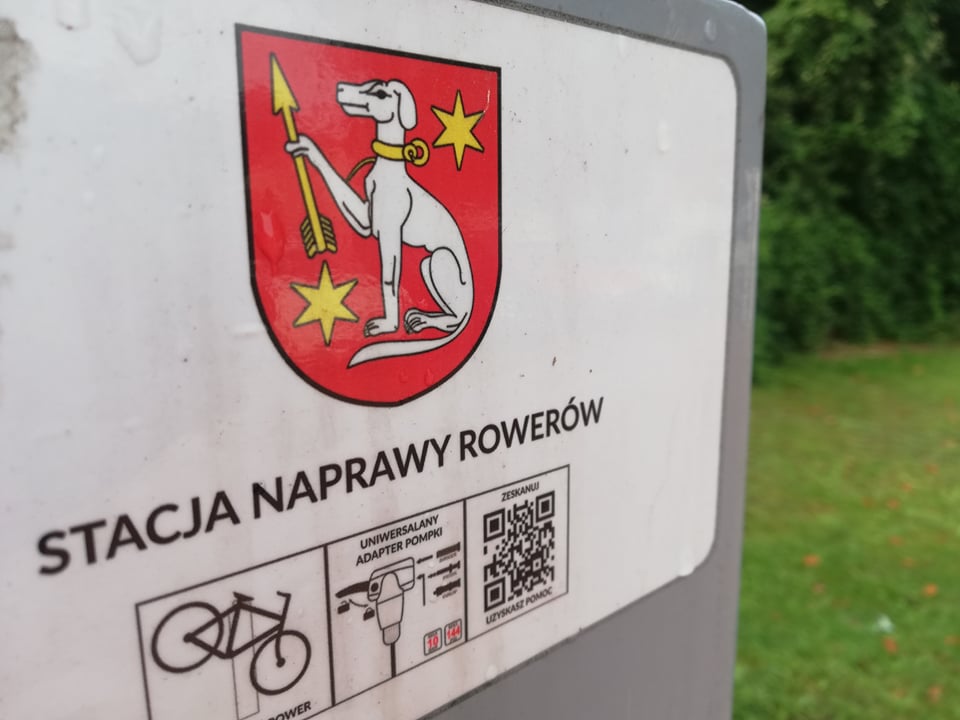 Iłowskie stacje napraw rowerów niszczą wandale Radio Zachód - Lubuskie