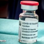 Oferował szybkie "załatwienie szczepienia". Odpowie za próbę oszustwa