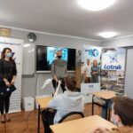 NFZ z akcją Movember w zielonogórskim ogólniaku Radio Zachód - Lubuskie