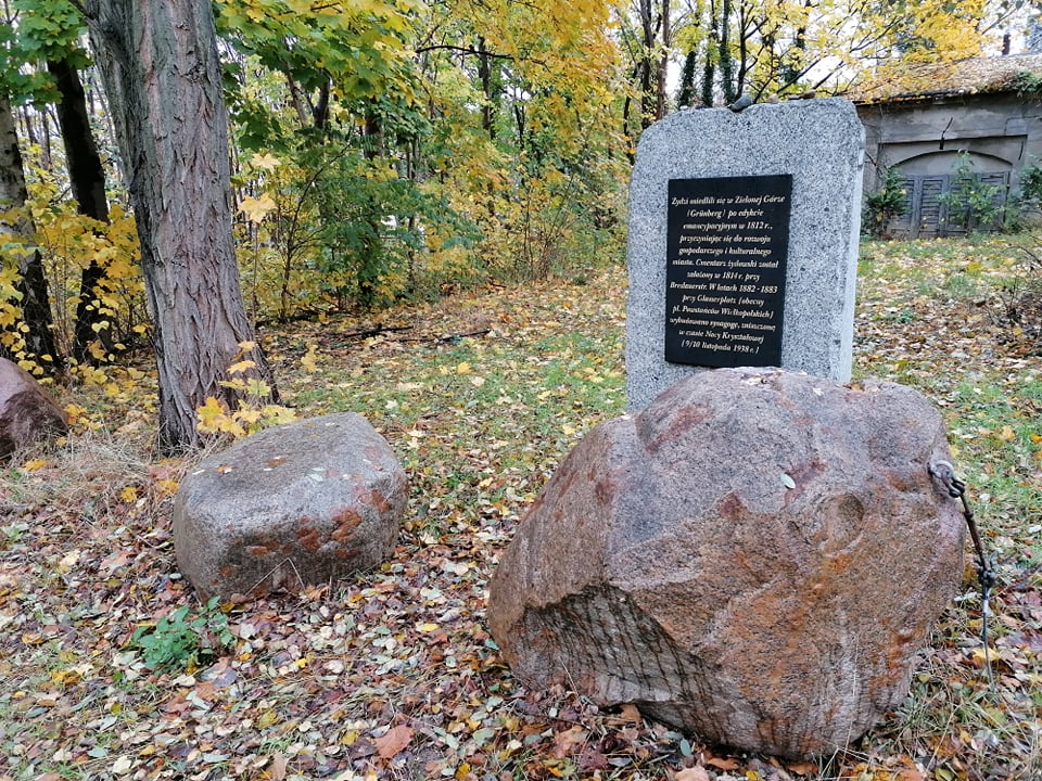 Pamiętają o zabytkowym cmentarzu Radio Zachód - Lubuskie