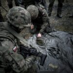 "Jak piekarz został saperem" – reportaż Karoliny Kamińskiej w środę po 18.00 12 "Jak piekarz został saperem" – reportaż Karoliny Kamińskiej w środę po 18.00 Radio Zachód - Lubuskie