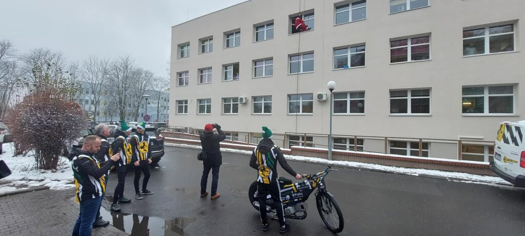 Św. Mikołaj wchodził przez okno, a żużlowcy Falubazu odpalili motocykl! Radio Zachód - Lubuskie