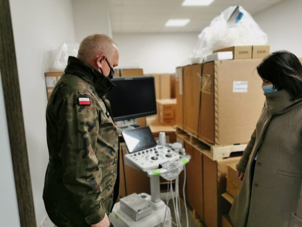 Nowoczesny sprzęt dociera do szpitala tymczasowego Radio Zachód - Lubuskie