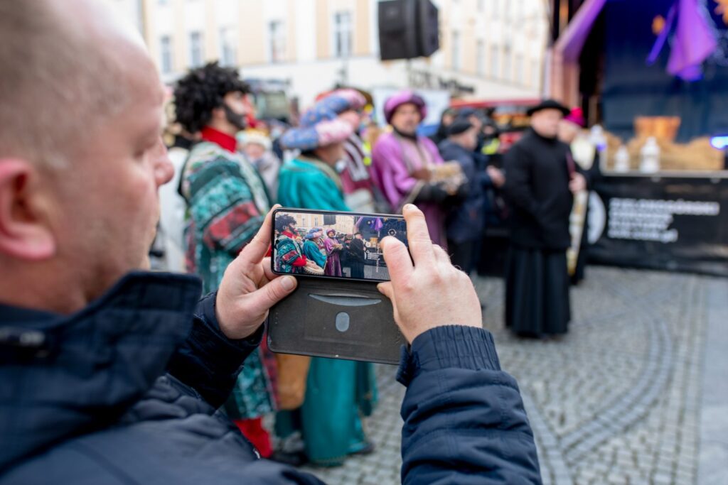 Lubuski Orszak Trzech Króli [DUŻO ZDJĘĆ] Radio Zachód - Lubuskie