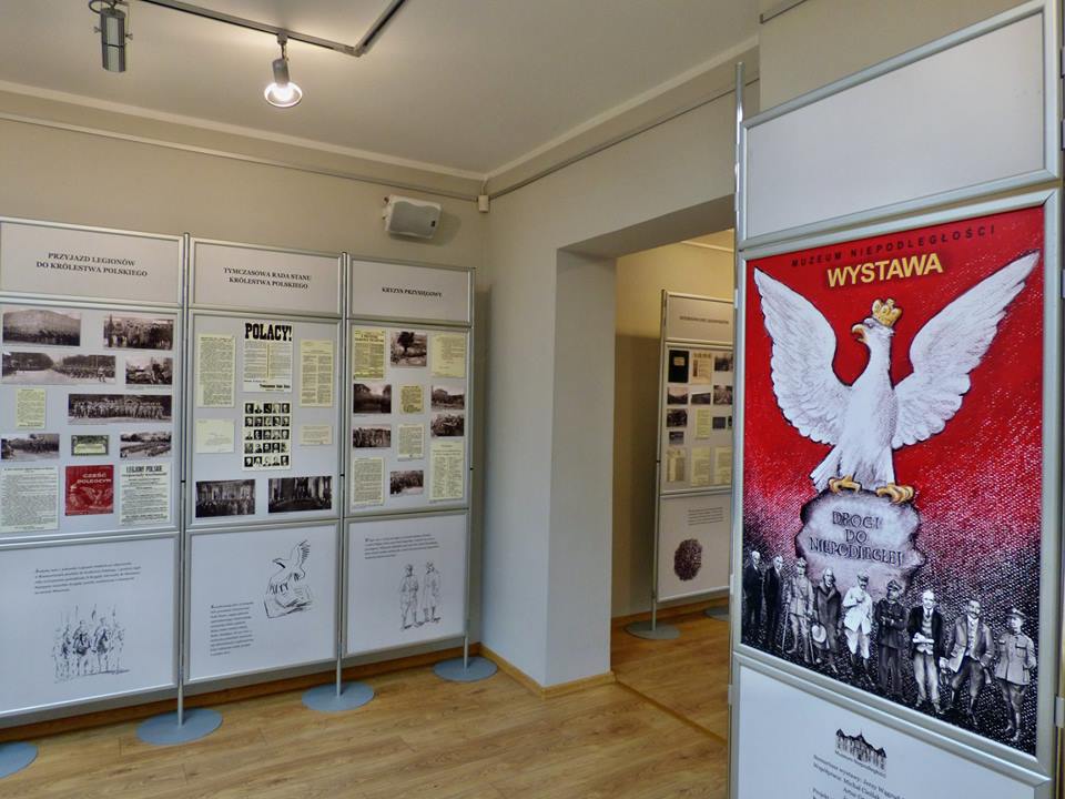 Wystawy w nowosolskim muzeum Radio Zachód - Lubuskie
