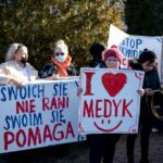 Manifestacja "MEDYK ZOSTAJE" w Zielonej Górze [DUŻO ZDJĘĆ] Radio Zachód - Lubuskie