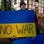 Zielonogórzanie za Ukrainą (galeria zdjęć) 26 Zielonogórzanie za Ukrainą (galeria zdjęć) Radio Zachód - Lubuskie