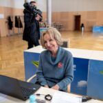 Manifestacja "MEDYK ZOSTAJE" w Zielonej Górze [DUŻO ZDJĘĆ] Radio Zachód - Lubuskie