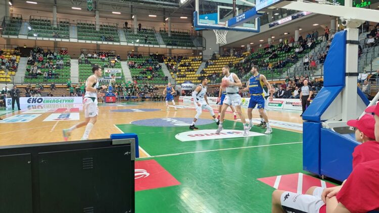 Zastal wygrał, choć znowu niepotrzebnie się na moment rozkleił 9 fot.Jacek Białogłowy