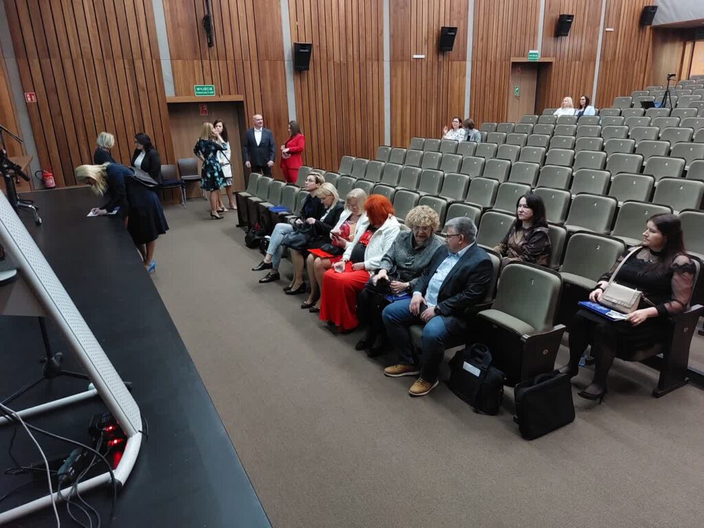 Konferencja na temat skutków pandemii w Nowej soli