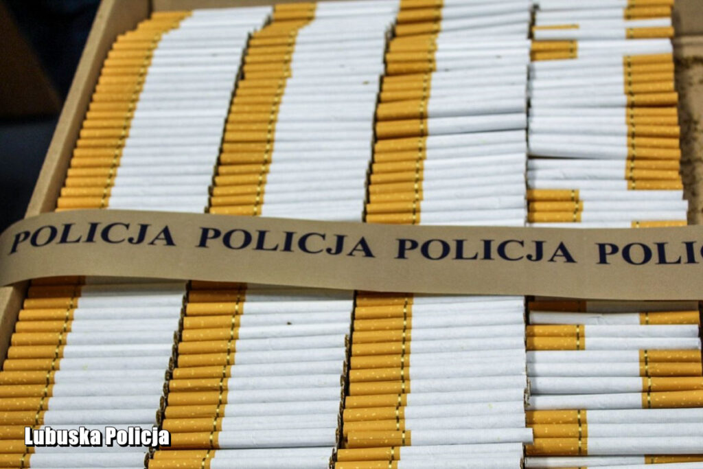 Nielegalne papierosy nie trafią do obrotu. Policjanci ze Słubic zatrzymali 40-latka Radio Zachód - Lubuskie