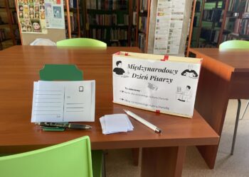 Międzynarodowy Dzień Pisarzy w bibliotece przy ul. Ptasiej Radio Zachód - Lubuskie