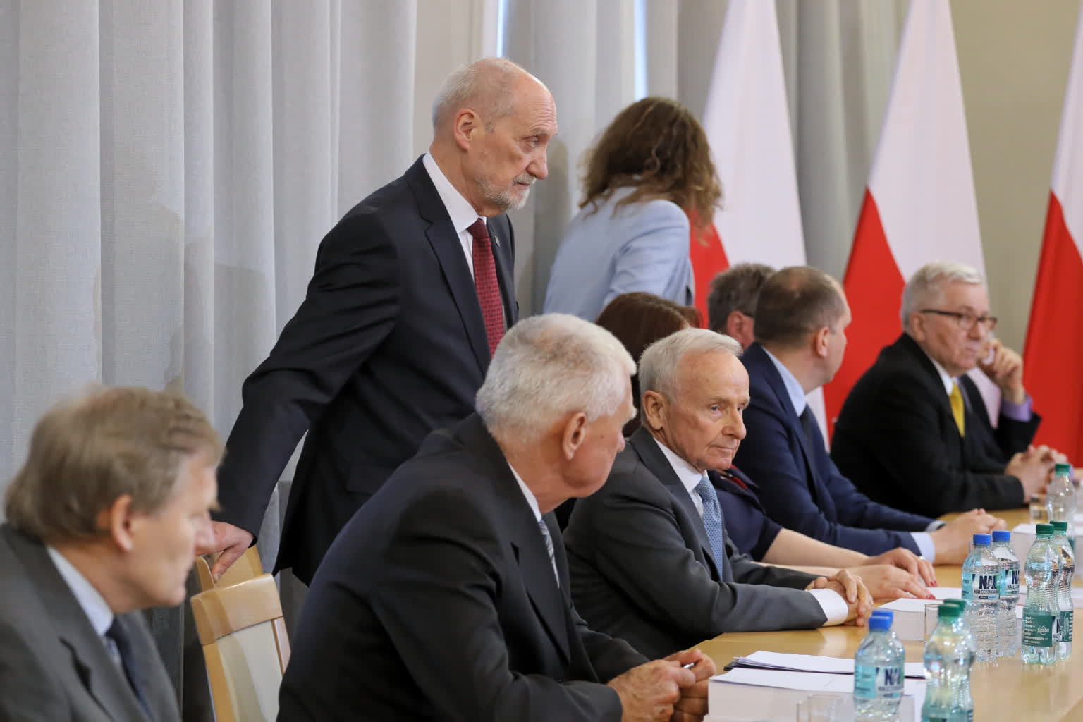 Podkomisja smoleńska przedstawiła raport końcowy 10 mid-22411272.jpg