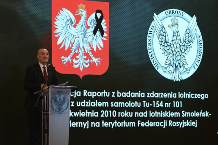 Politycy komentują raport komisji Antoniego Macierewicza Radio Zachód - Lubuskie