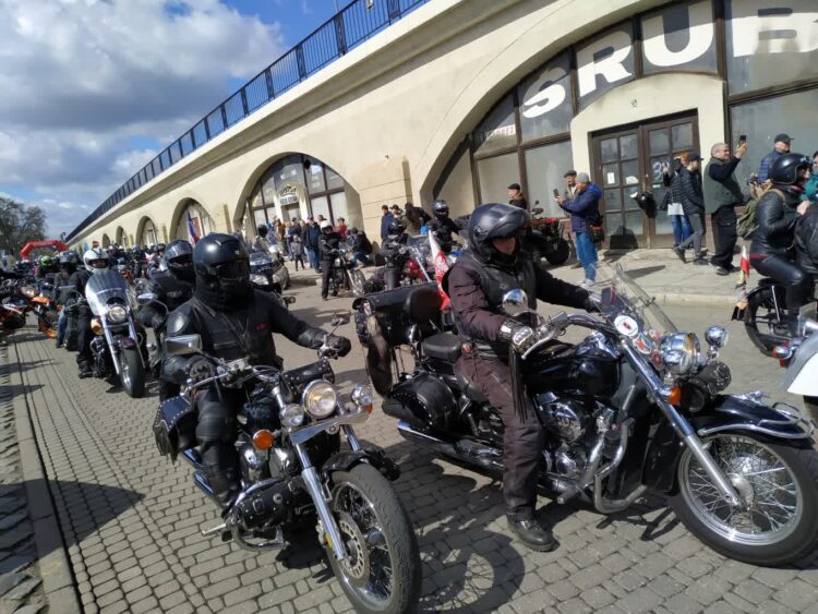 Sezon Motocyklowy w Gorzowie ruszył Radio Zachód - Lubuskie