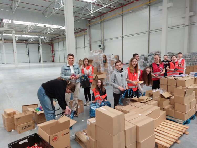 Wyprawki szkolne PCK