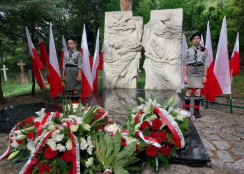 82. rocznica pierwszego transportu Polaków do niemieckiego obozu koncentracyjnego Radio Zachód - Lubuskie