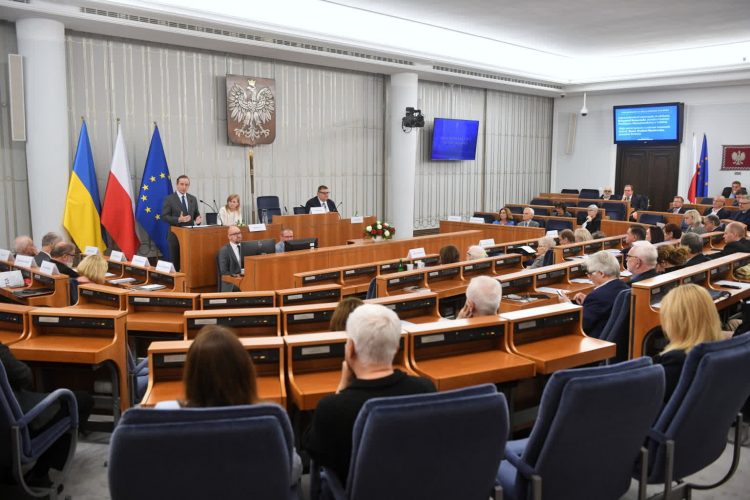 Senat przyjął nowelizację ustawy o SN wraz z poprawkami (krótka) Radio Zachód - Lubuskie