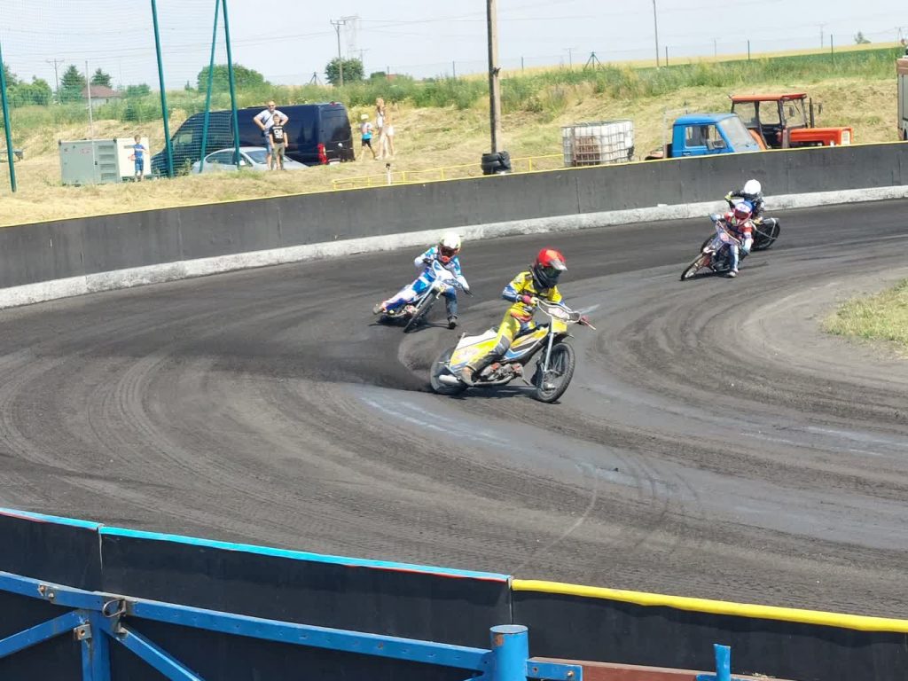 Podium Nycza w domowych zawodach Podium Nycza w domowych zawodach Radio Zachód - Lubuskie