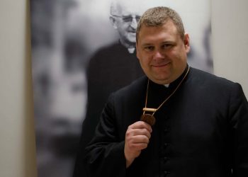 ks. Adrian Put, redaktor naczelny „Aspektów”, proboszcz parafii konkatedralnej Radio Zachód - Lubuskie