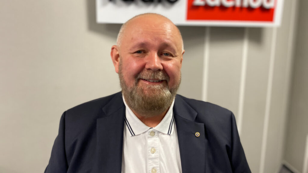 Piotr Niewiarowski, były działacz Ruchu Młodzieży Niezależnej 1 Piotr Niewiarowski, były działacz Ruchu Młodzieży Niezależnej Radio Zachód - Lubuskie