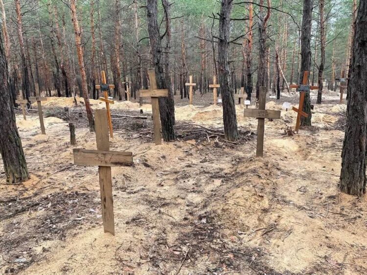 Ukraina: w masowych grobach w okolicach Izium pochowani są cywile Radio Zachód - Lubuskie