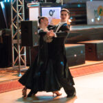 Zielonogórscy licealiści z I LO potańczyli przed maturą [GALERIA] Radio Zachód - Lubuskie