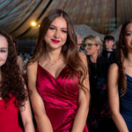 Zielonogórscy licealiści z I LO potańczyli przed maturą [GALERIA] Radio Zachód - Lubuskie