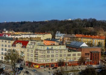 Mieszkania dla gorzowskich firm. Szef ZGM-u: "Każdy na tym skorzysta" Radio Zachód - Lubuskie