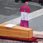 Rozpoczęła się msza pogrzebowa Benedykta XVI Radio Zachód - Lubuskie