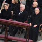 Rozpoczęła się msza pogrzebowa Benedykta XVI Radio Zachód - Lubuskie