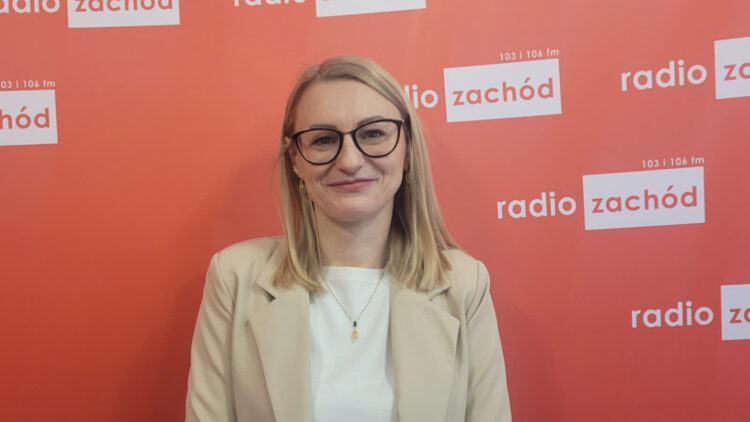 Dorota Augustyniak, kierownik biura Lokalnej Grupy Działania Między Odrą a Bobrem Radio Zachód - Lubuskie